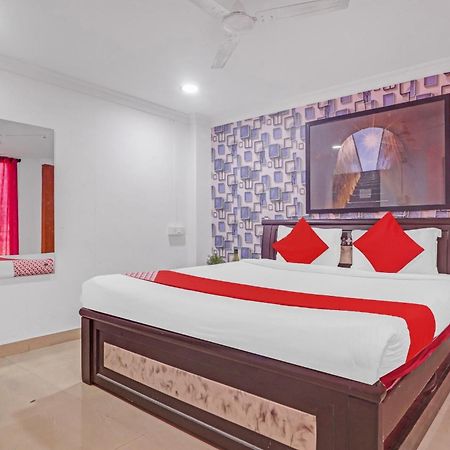 Hotel O New Lakeview Palace Haiderabad Buitenkant foto